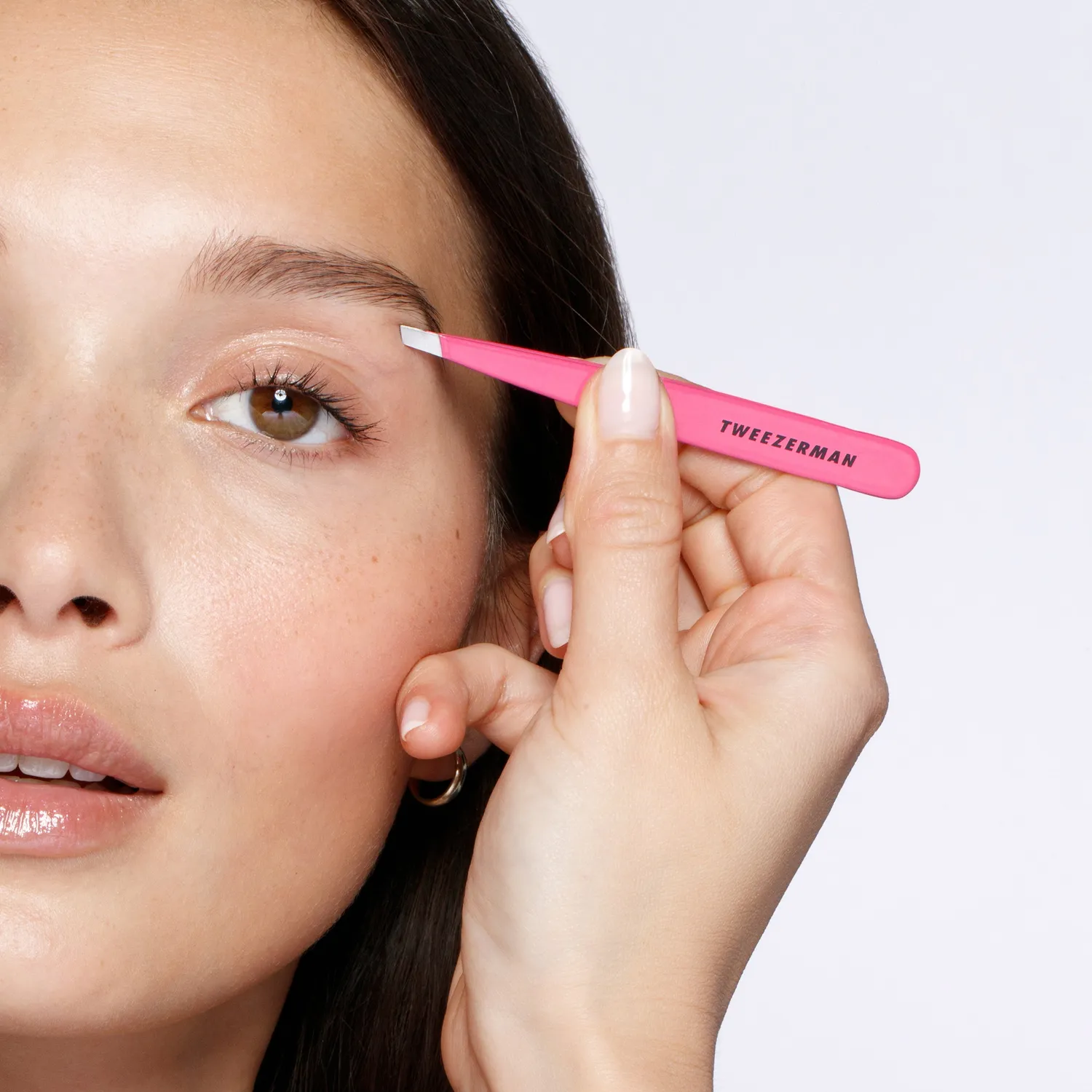 Tweezerman Pretty In Pink Slant Tweezer pincett rosa