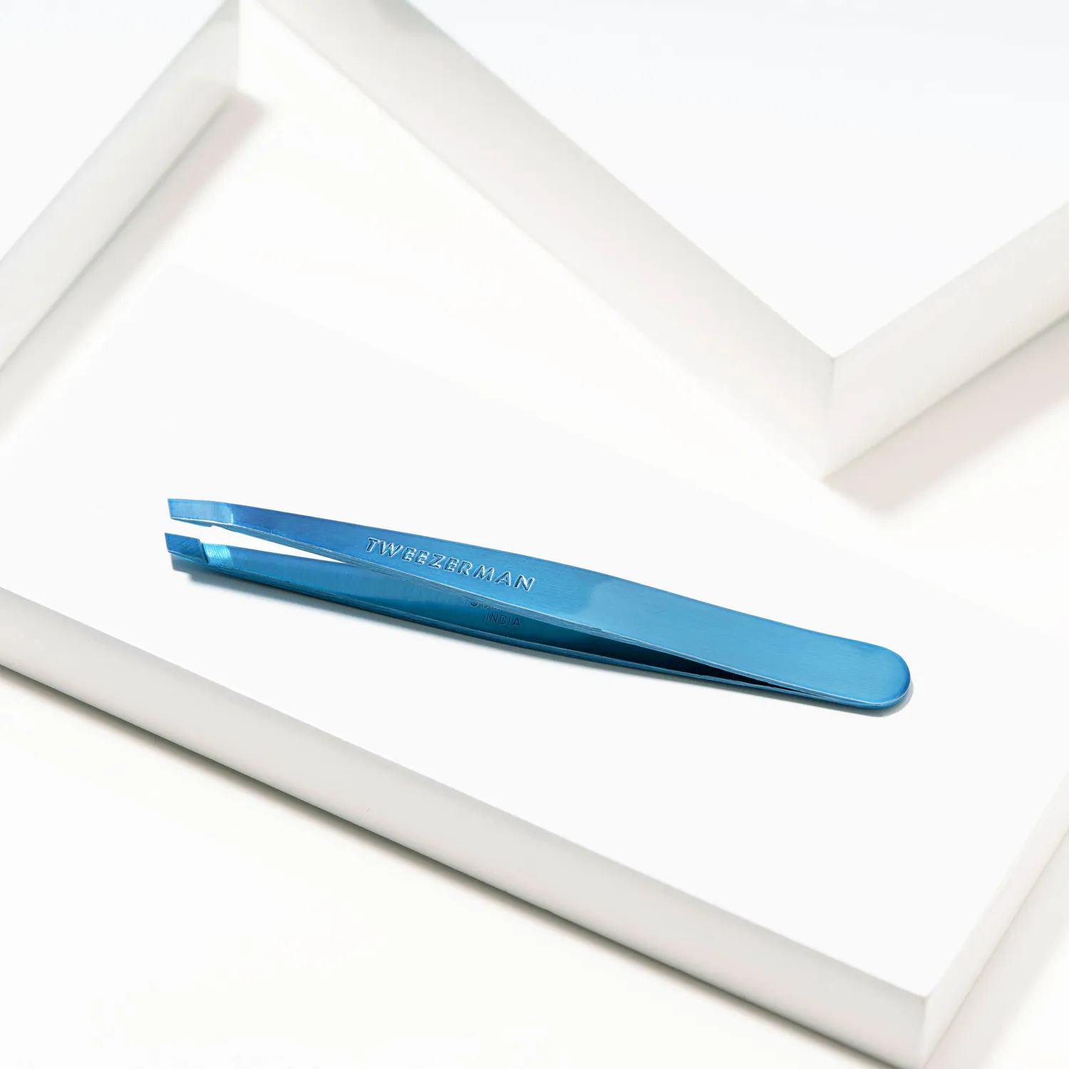 Tweezerman Slant Tweezer pincett blå