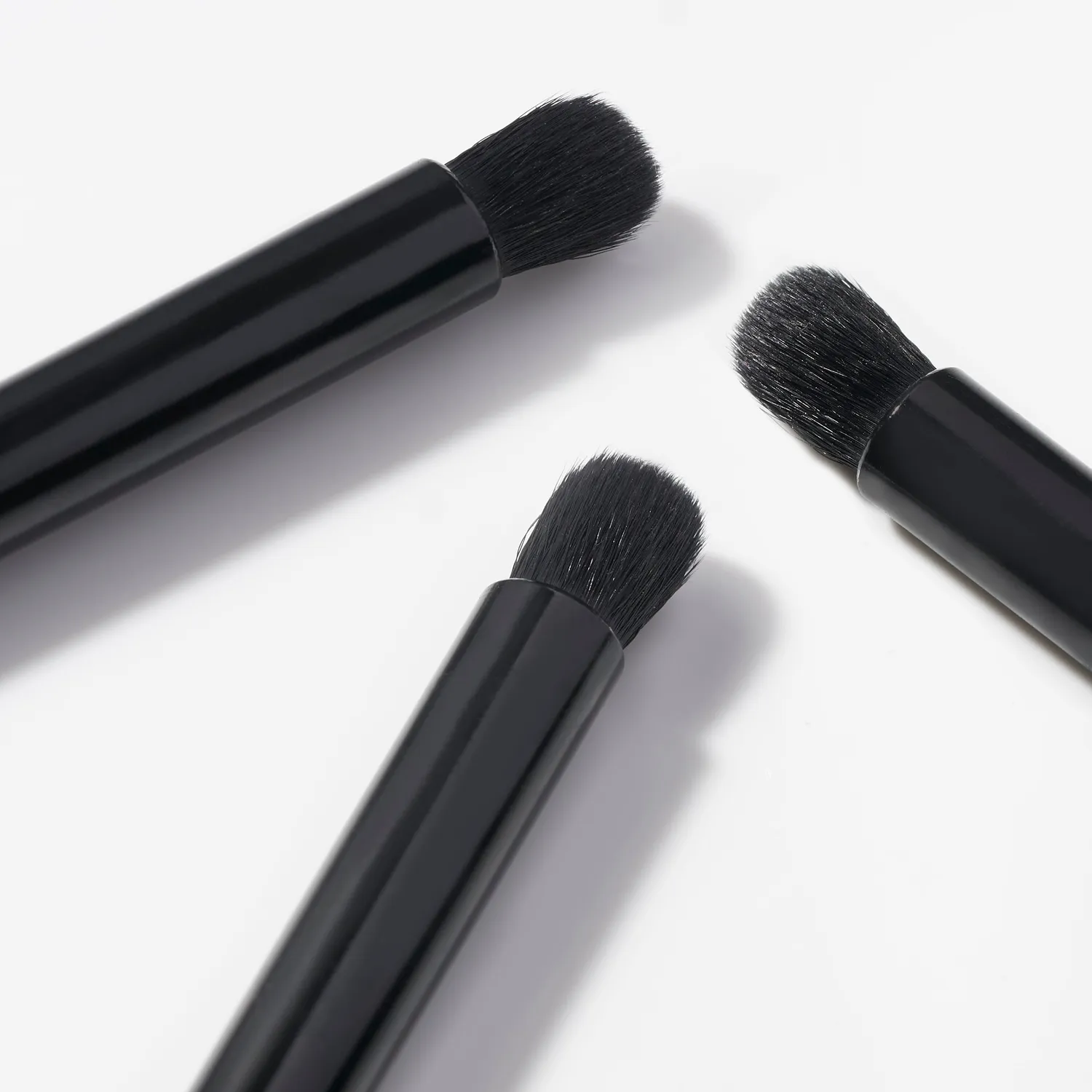Tweezerman Shaping Brow Brush ögonbrynsborste täta strån