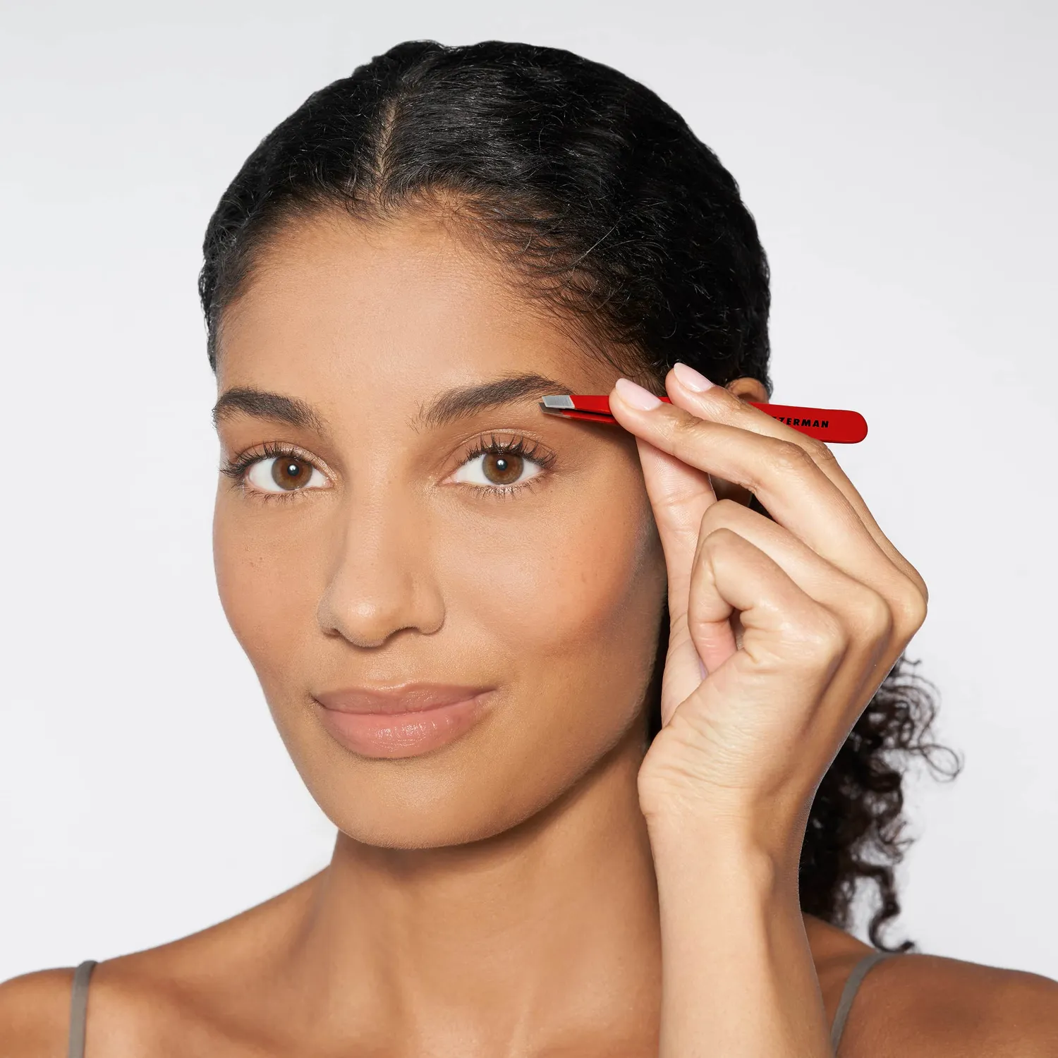 Tweezerman Signature Red Slant Tweezer pincett röd sned
