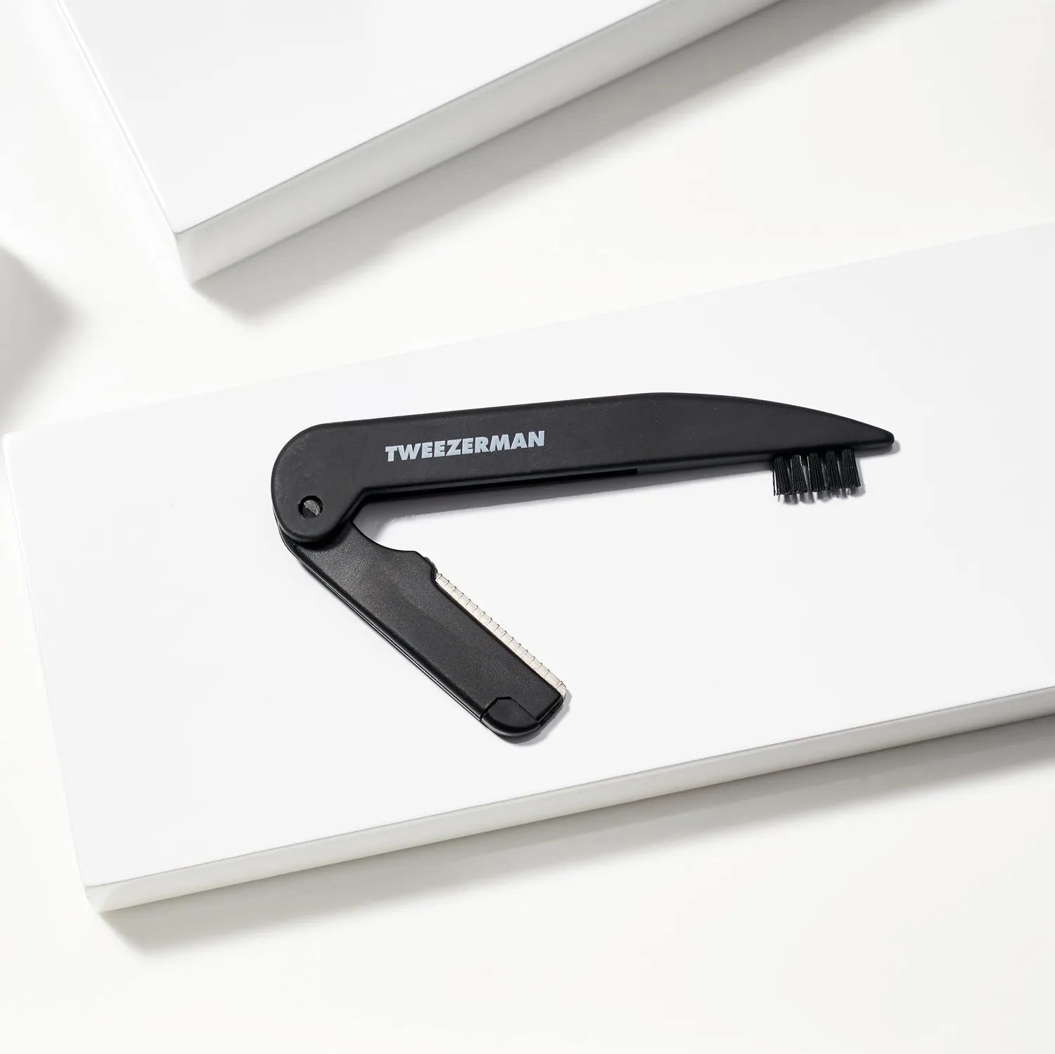 Tweezerman Precision Folding Razor bryn 1-pack