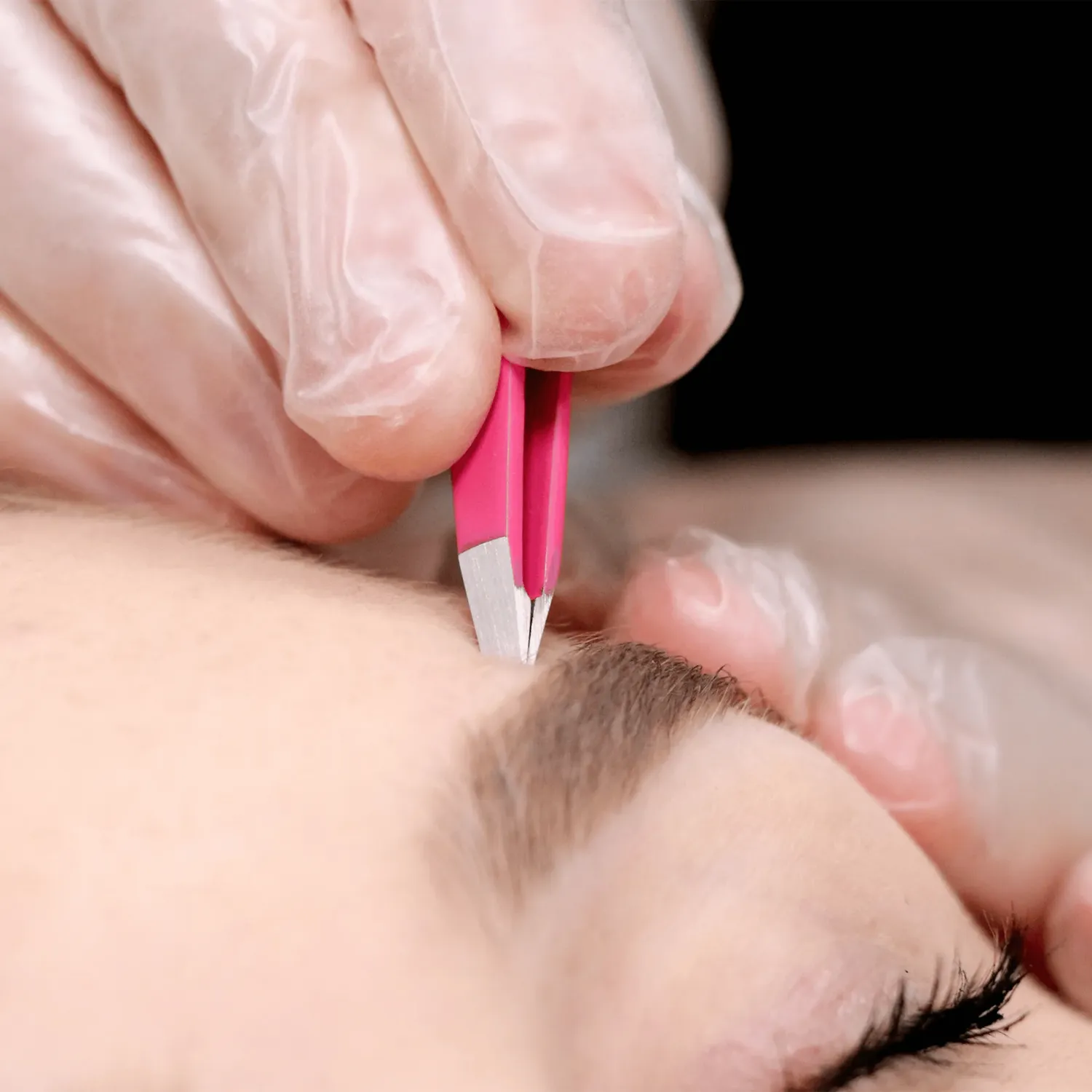 Lycon Slanted Pink Tweezer pincett rosa sned